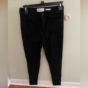 skinny black jeans